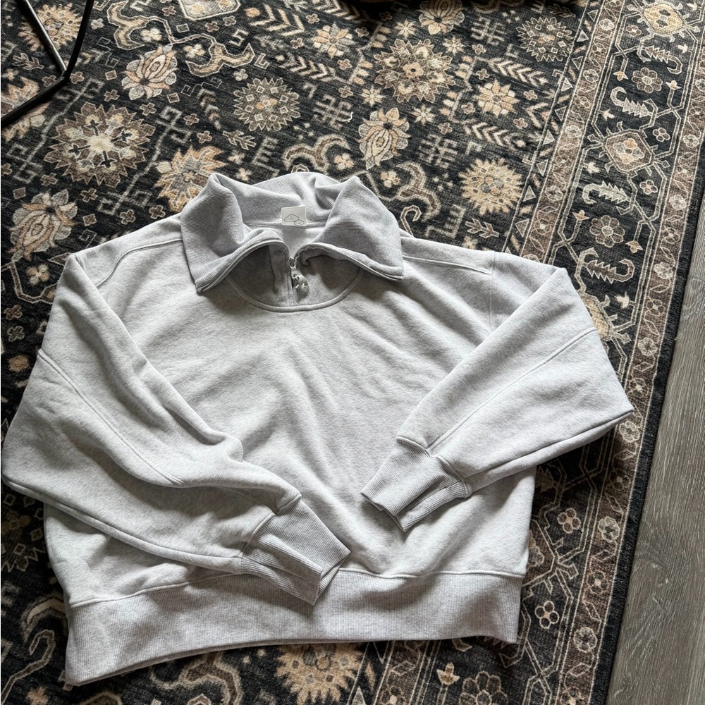OFFLINE BY AERIE Light Gray Cloud Fleece Half‑Zip Sweatshirt